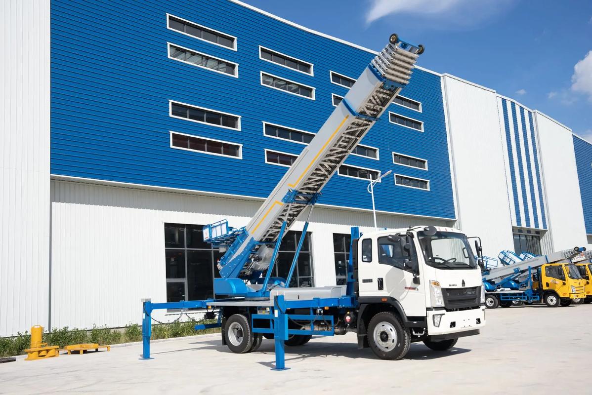 沂源县小型云梯车上料车租赁多少钱