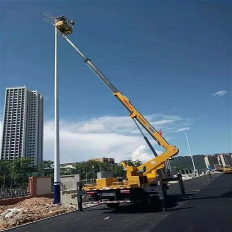 沂源县维修路灯的曲臂升降车出租